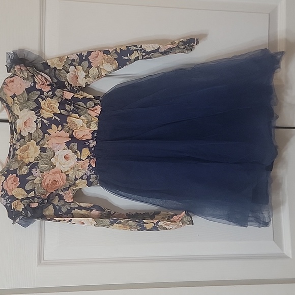 Girls Floral Dress size 6  euc - Picture 3 of 10